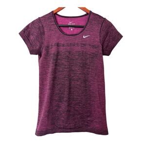 Nike Dri-Fit‎ Women's Run Fast Live Fearless Shirt Size Small